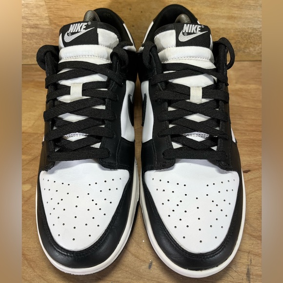 Nike Panda Dunks Retro Low Womens Sz 10.5 Shoes Sneakers Black White DD1391-100 - Picture 4 of 11